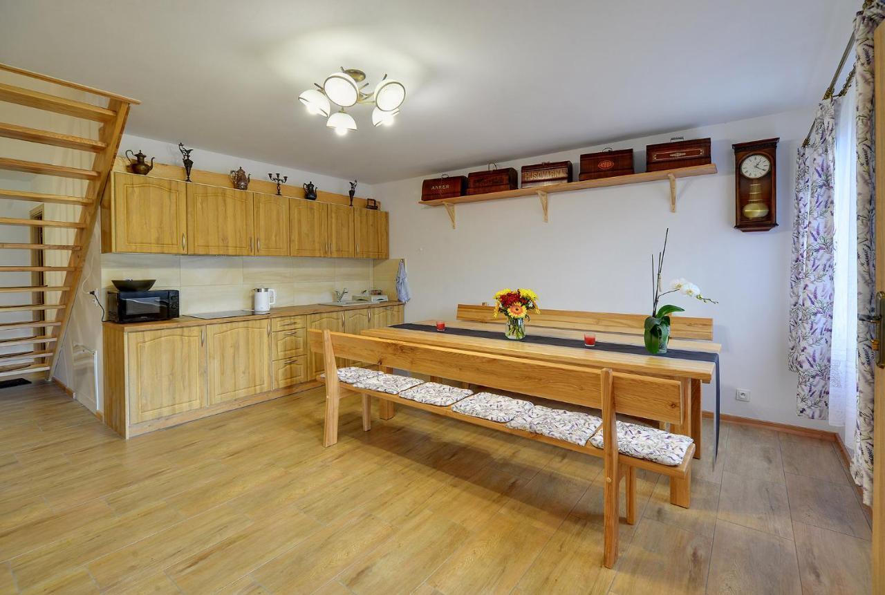 Apartamento Dom Krawca - Pod Chojnikiem Jelenia Góra Exterior foto