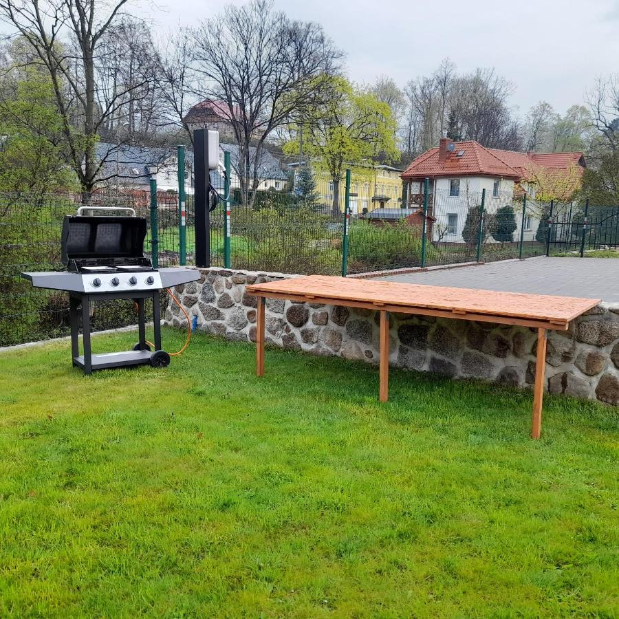 Apartamento Dom Krawca - Pod Chojnikiem Jelenia Góra Exterior foto