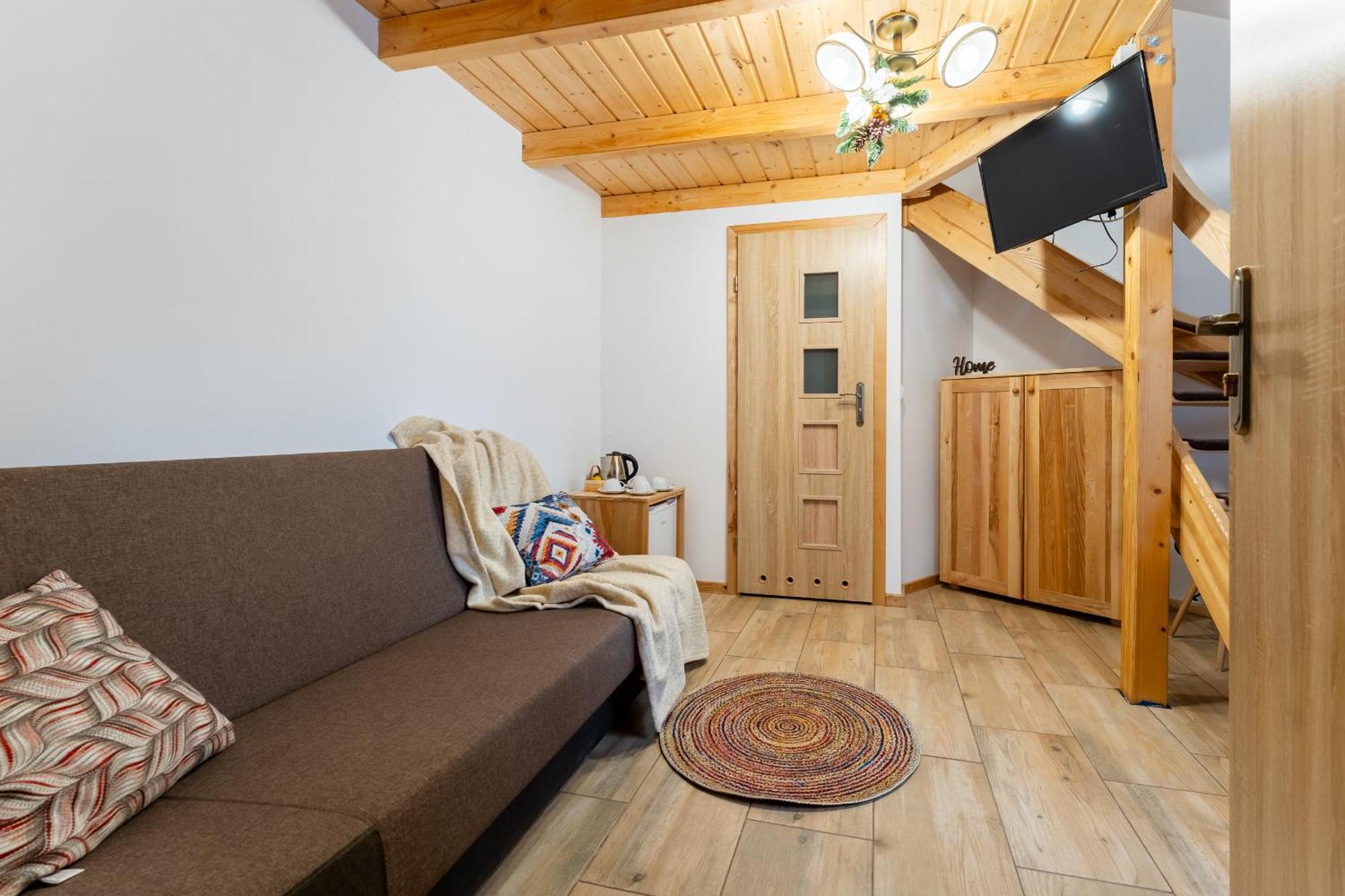 Apartamento Dom Krawca - Pod Chojnikiem Jelenia Góra Exterior foto