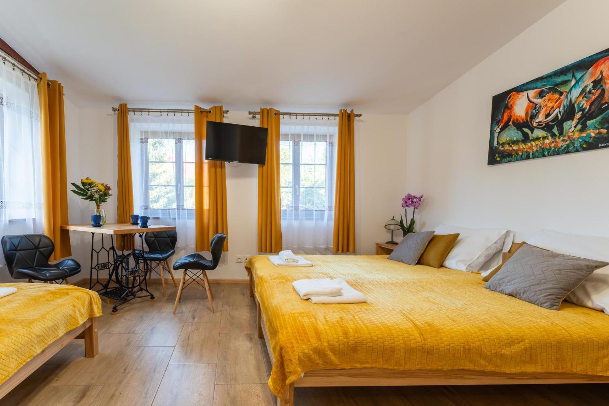 Apartamento Dom Krawca - Pod Chojnikiem Jelenia Góra Exterior foto